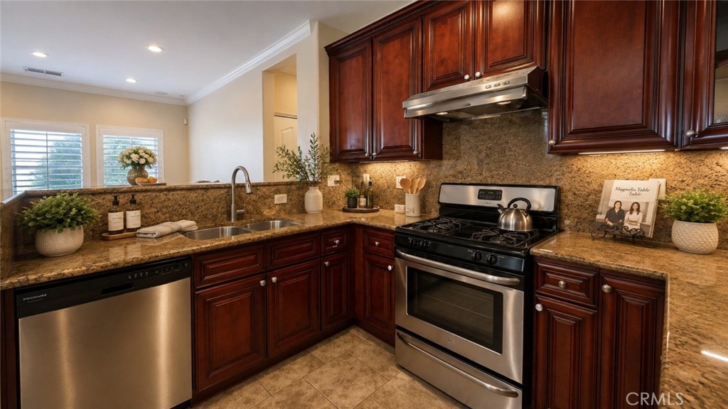 7353 Ellena W 87 Property Photo 17