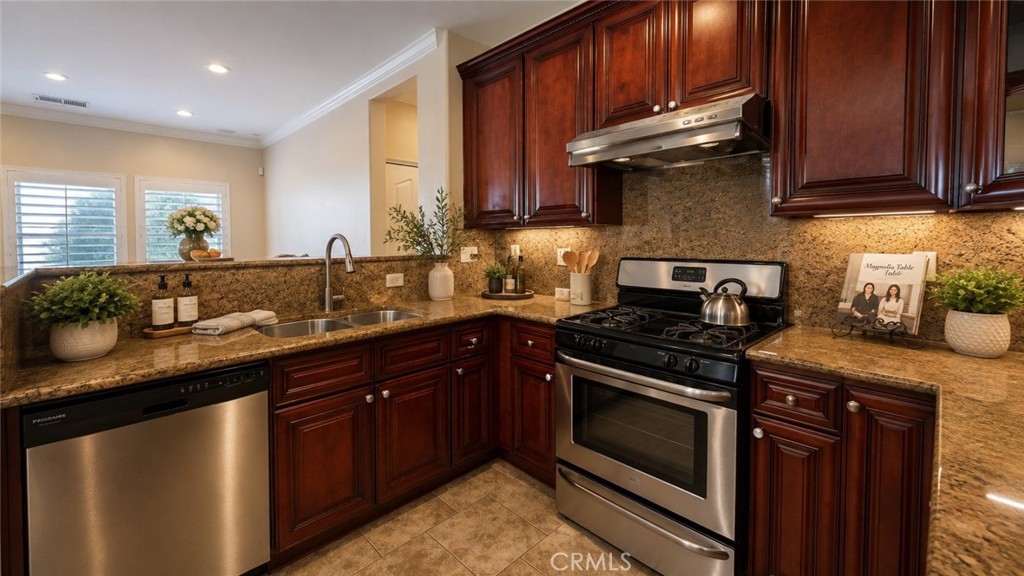 7353 Ellena W 87 Property Photo 17