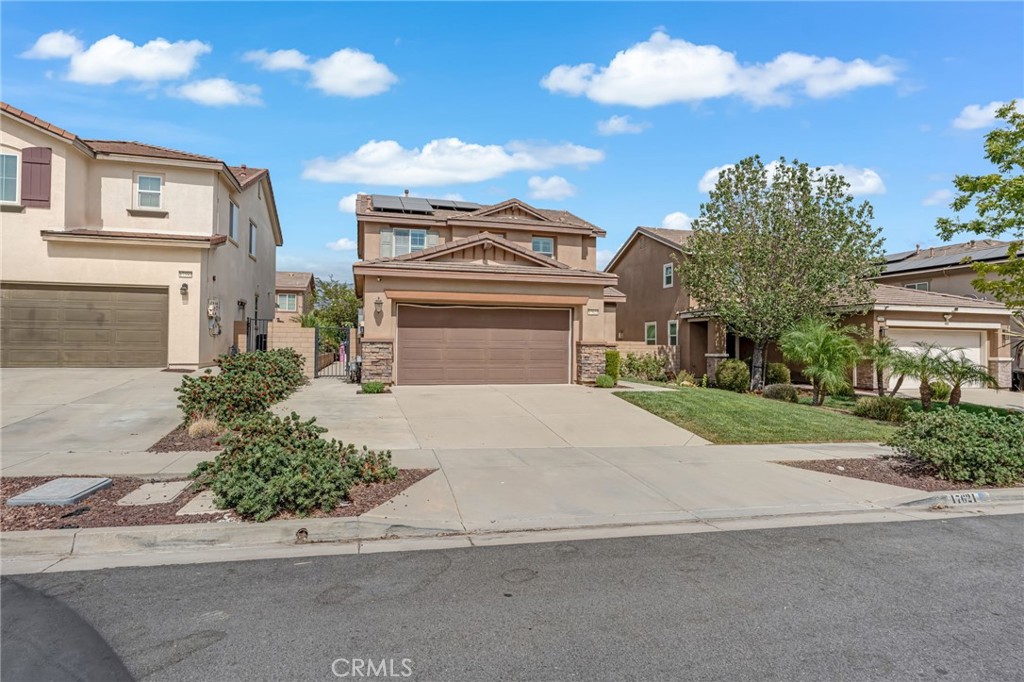17621 Perilla Property Photo 3