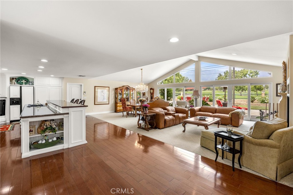 1328 Loma Sola Property Photo 6
