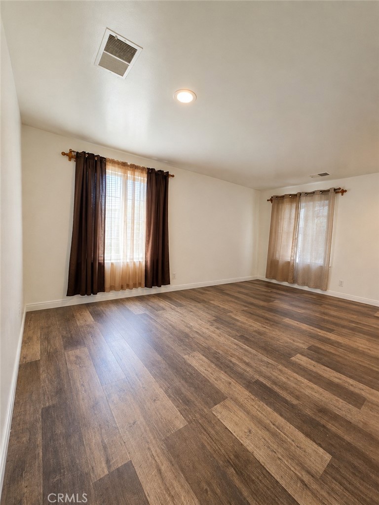8910 Staten Island Property Photo 2