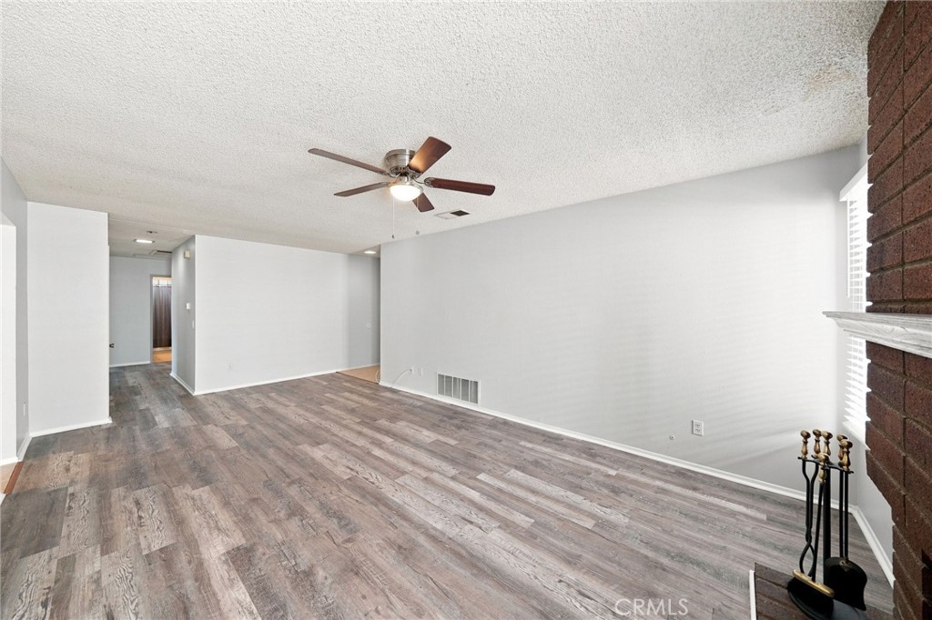 1522 Creekside Drive Property Photo 10