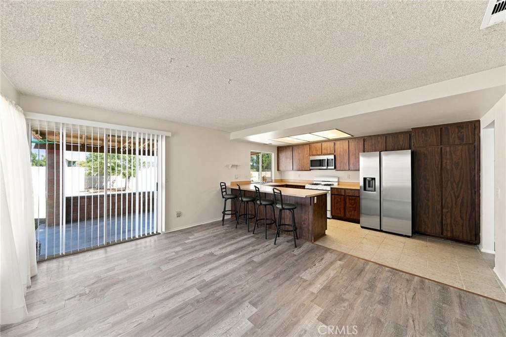 1522 Creekside Drive Property Photo 16