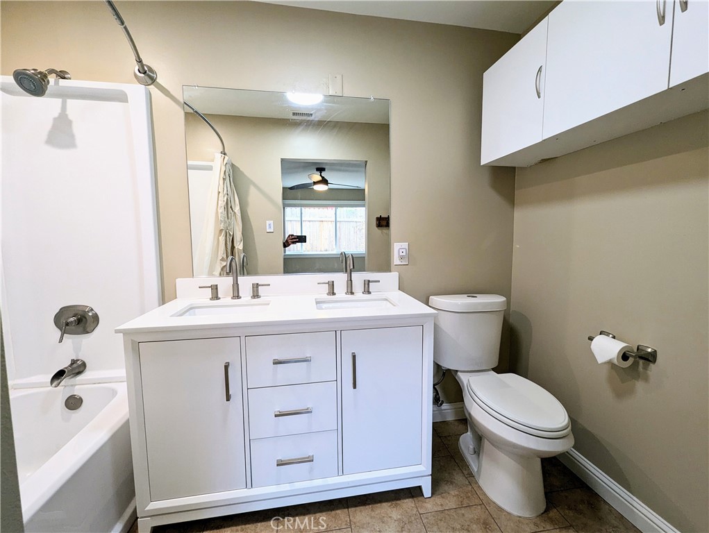 533 Esther Way Property Photo 19