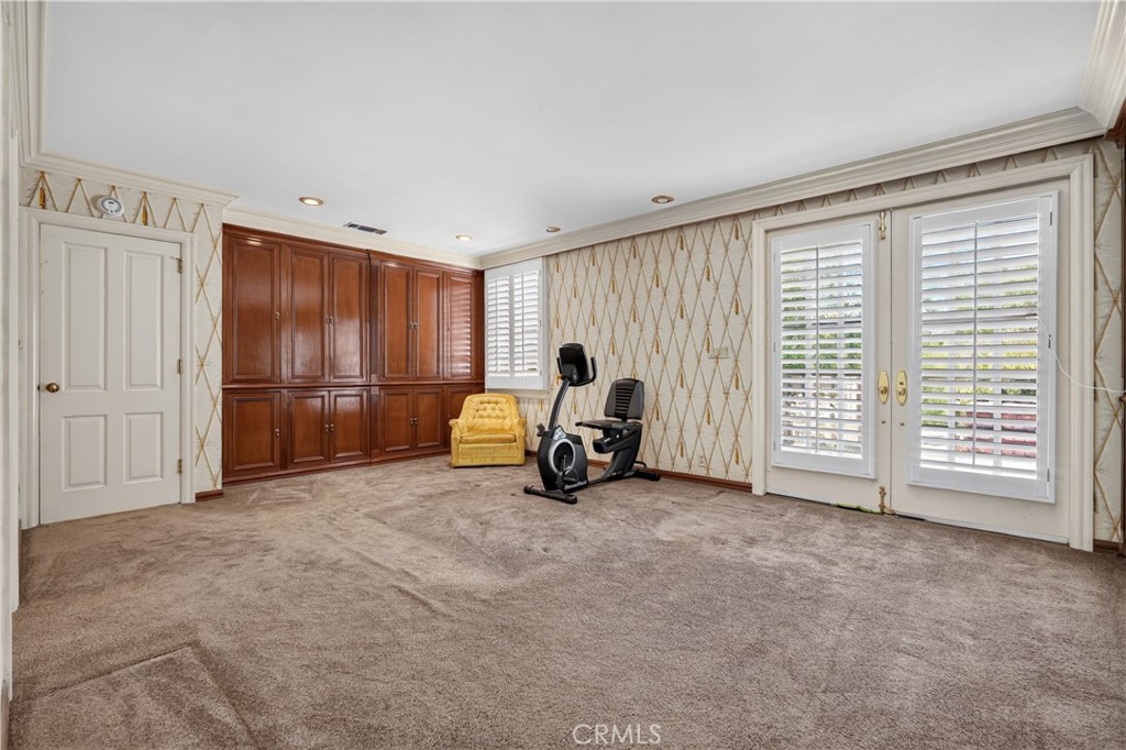 2418 S Buenos Aires Property Photo 18