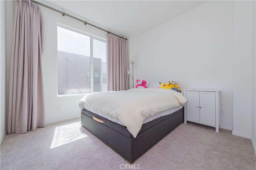 136 Rondo Property Photo 1