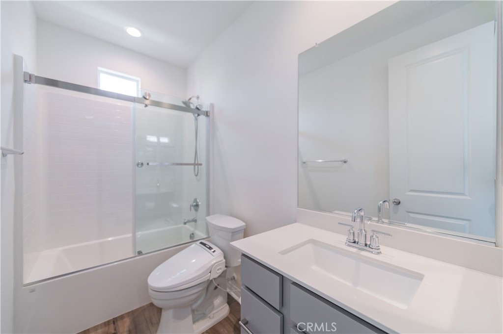 136 Rondo Property Photo 16