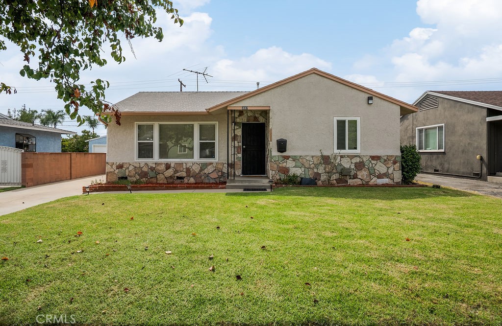 337 S Enid Avenue Property Photo 2