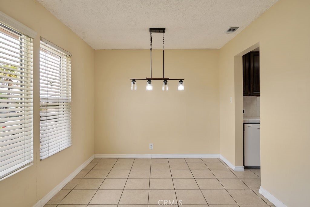 337 S Enid Avenue Property Photo 7