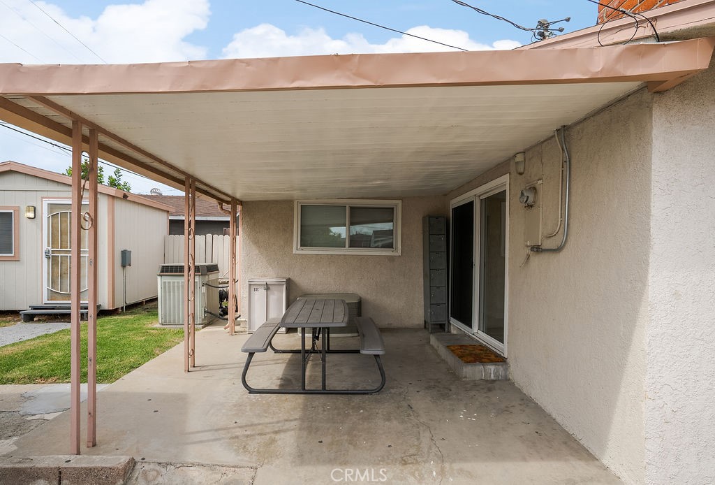 337 S Enid Avenue Property Photo 30