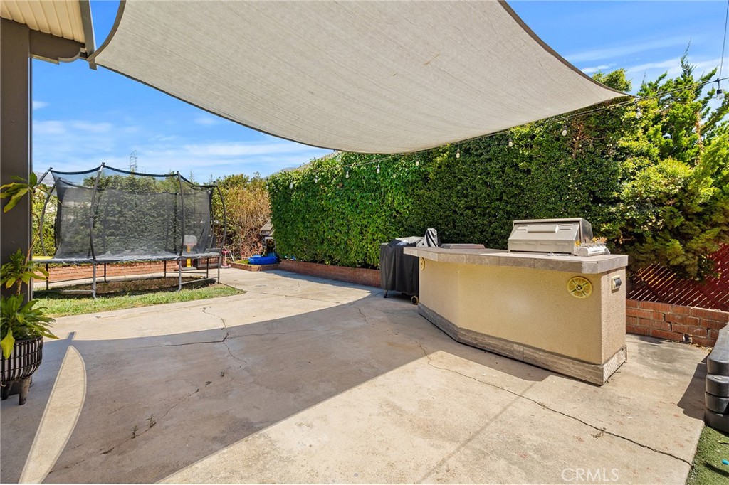 2468 Burt Street Property Photo 45