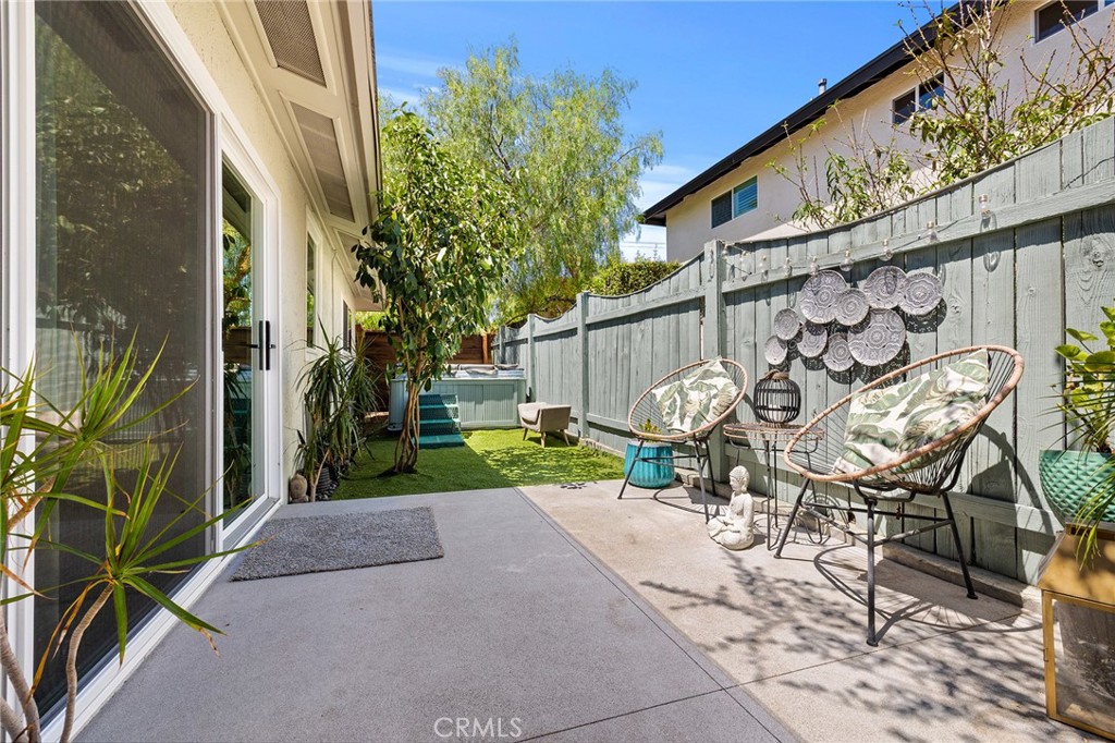 2468 Burt Street Property Photo 49