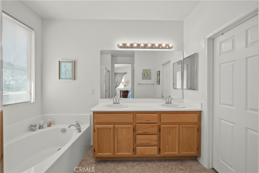 6132 W Avenue K6 Property Photo 18