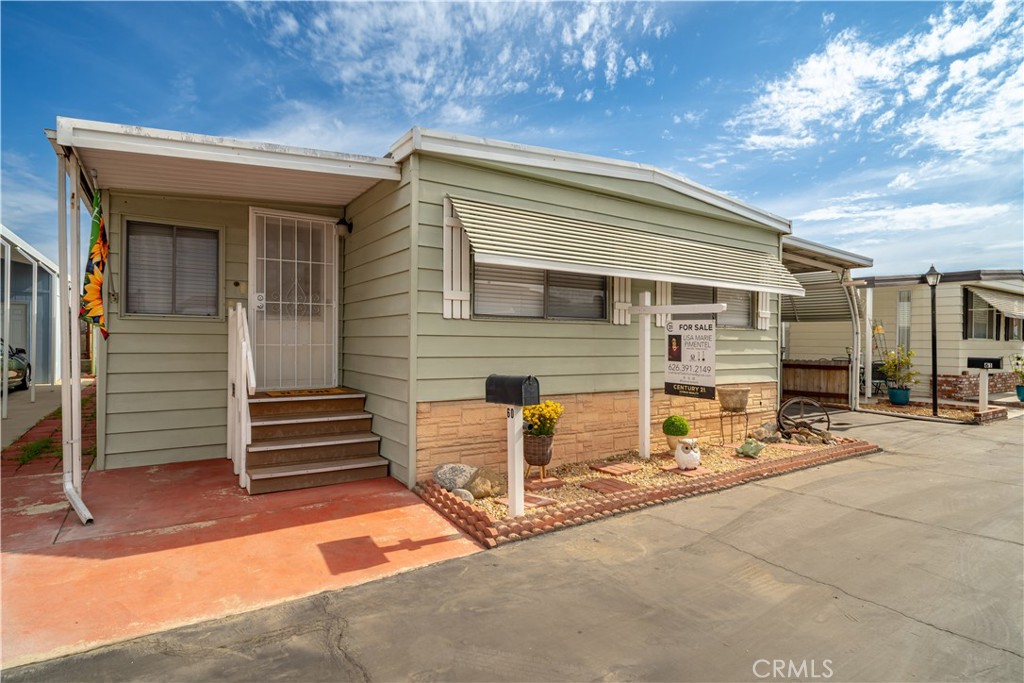 1630 W Covina Boulevard 60 Property Photo 1