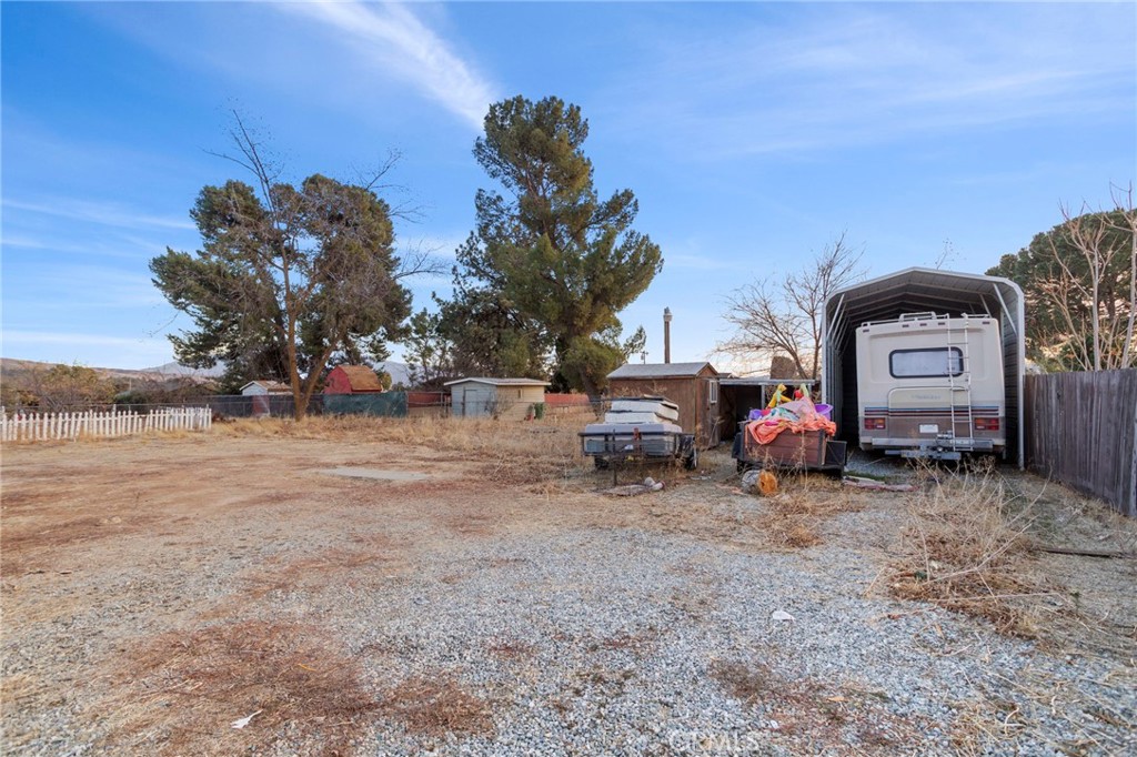 40041 Dutton Property Photo 44