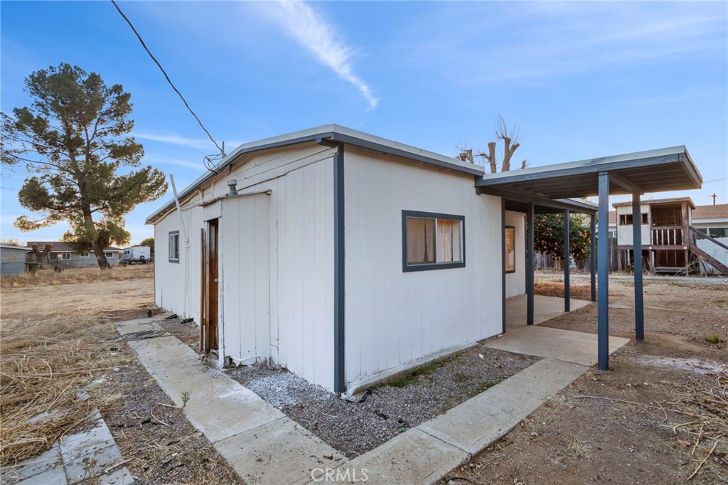40041 Dutton Property Photo 47