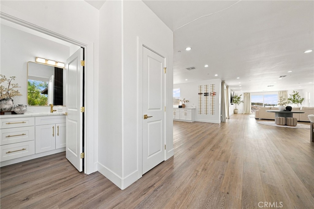 22443 Wybenga Lane Property Photo 15