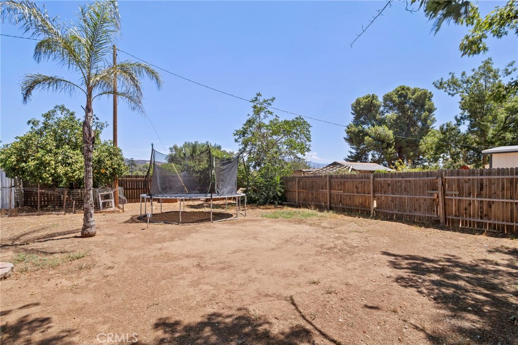 40041 Dutton Property Photo 20