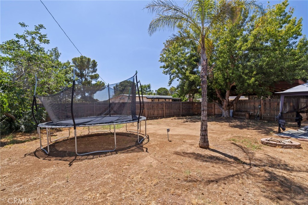 40041 Dutton Property Photo 23