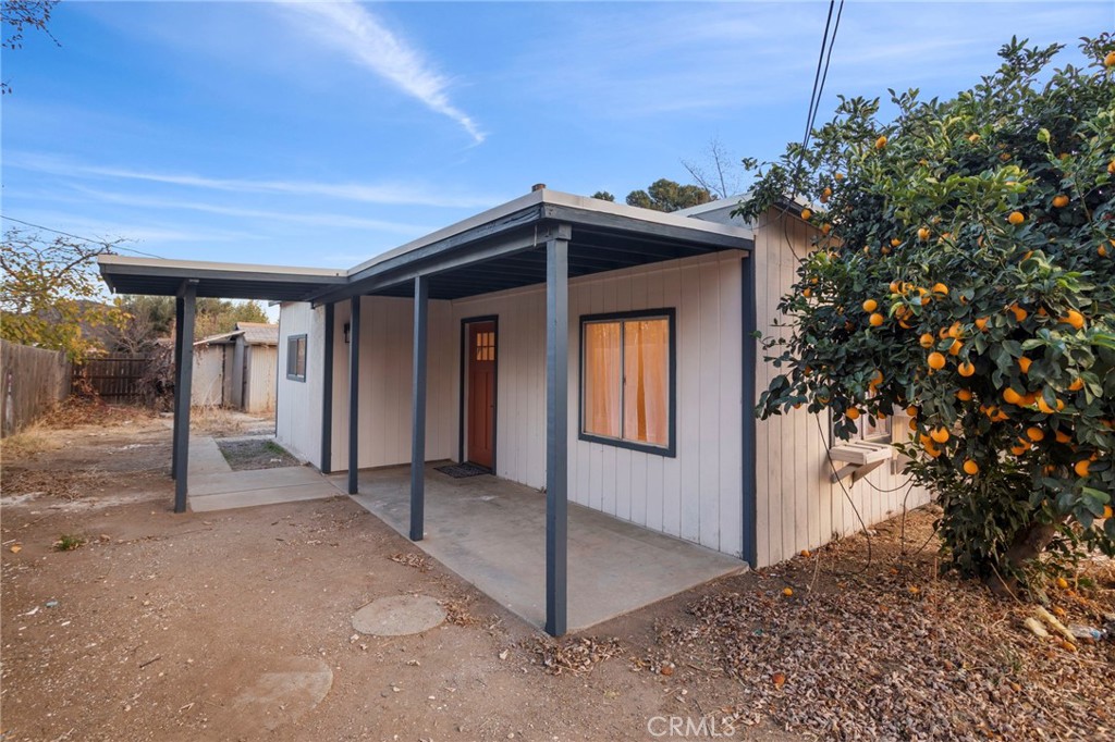 40041 Dutton Property Photo 24