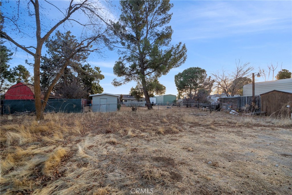 40041 Dutton Property Photo 45