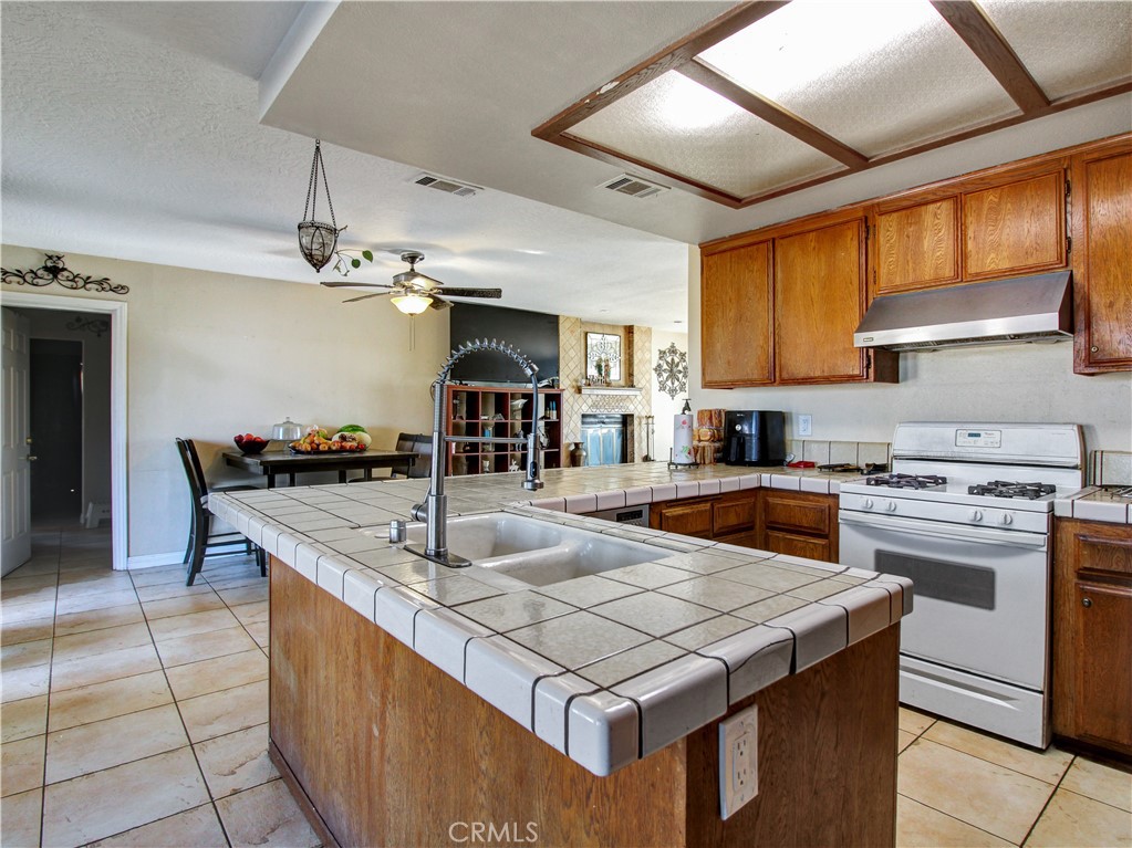 7831 Pismo Avenue Property Photo 23