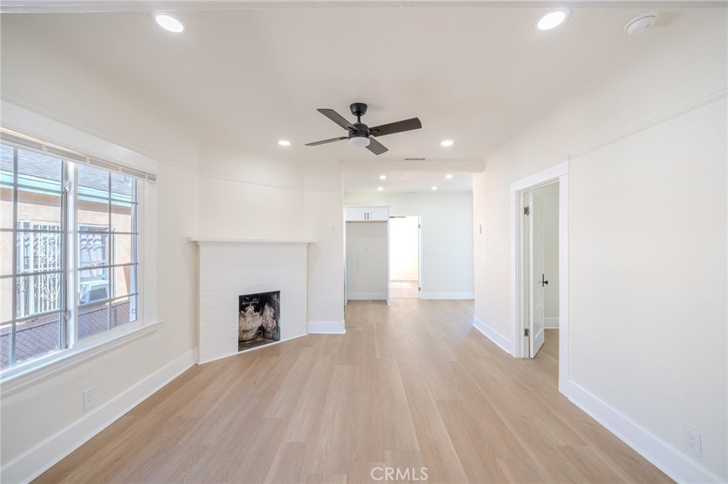 2627 Pomeroy Avenue Property Photo 4