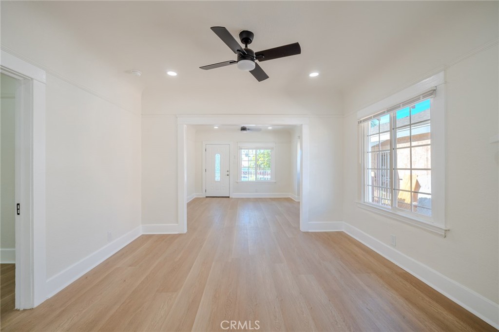 2627 Pomeroy Avenue Property Photo 7