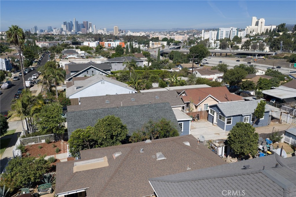 2627 Pomeroy Avenue Property Photo 28