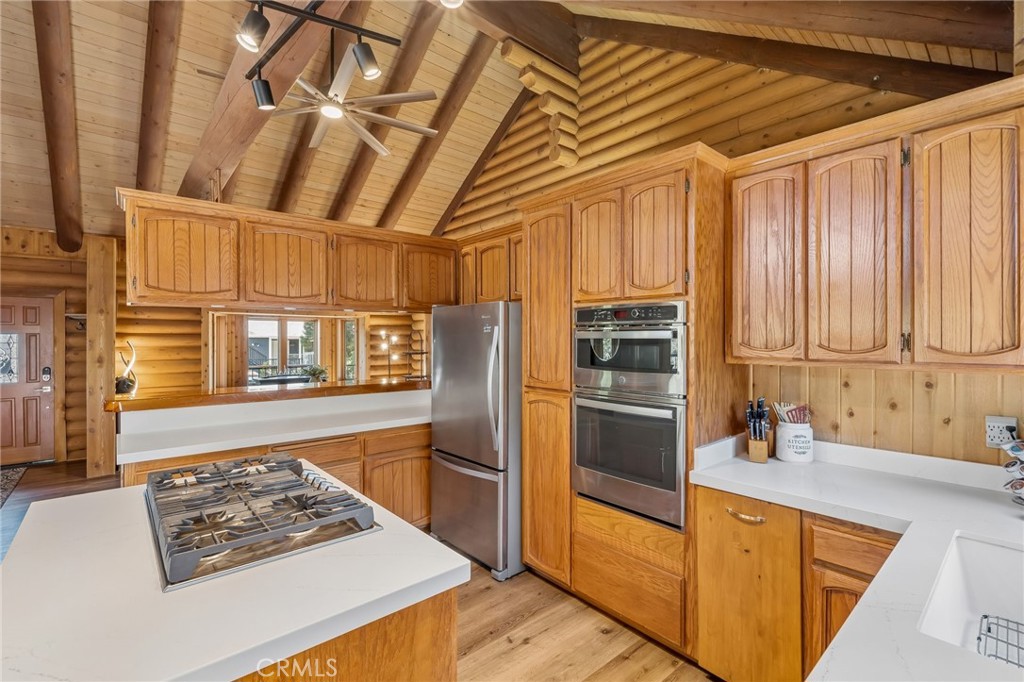 38595 Talbot Drive Property Photo 17