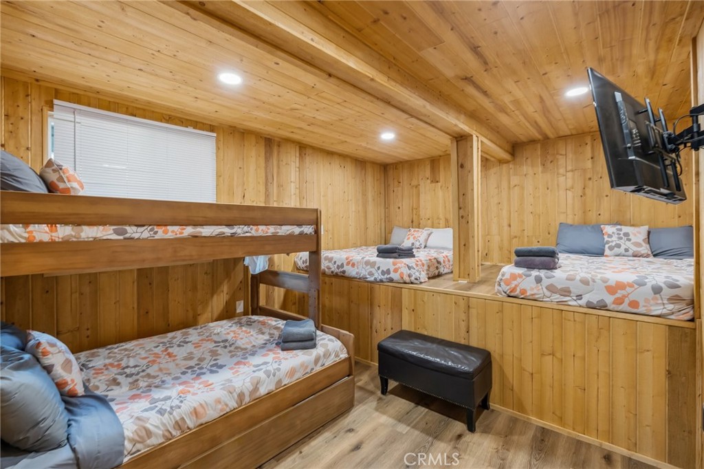 38595 Talbot Drive Property Photo 24
