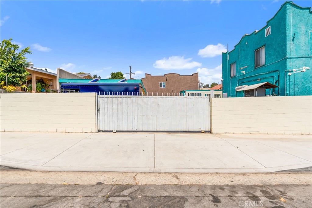 801 N Marianna Avenue Property Photo 31
