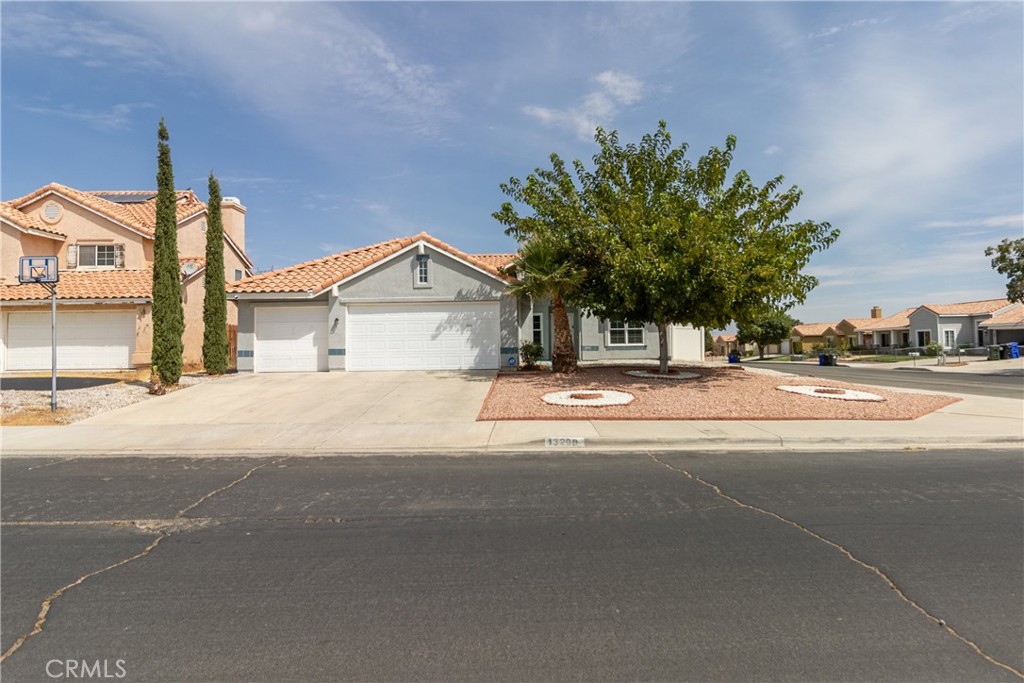 13290 High Desert Property Photo 3