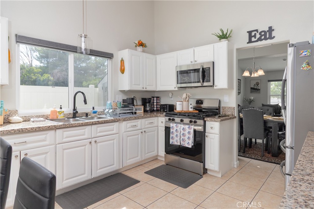13290 High Desert Property Photo 13