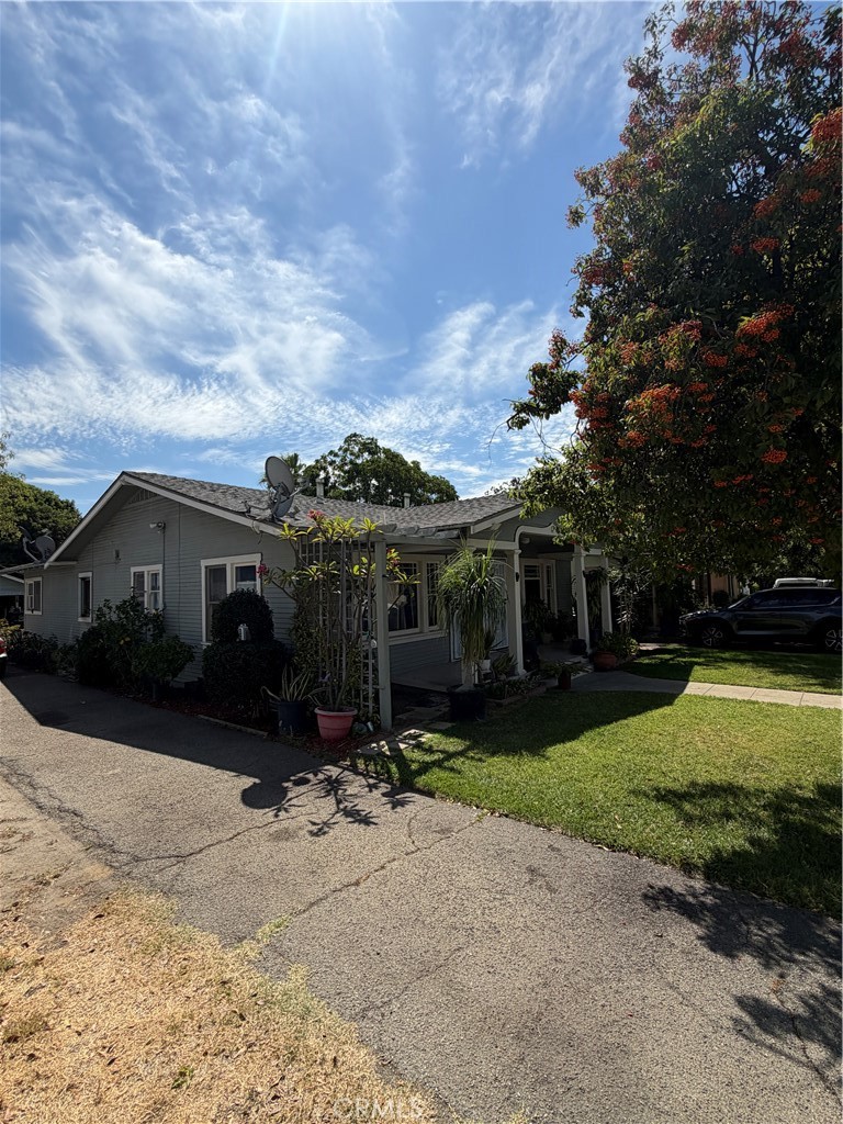 936 N Laurel Property Photo 41