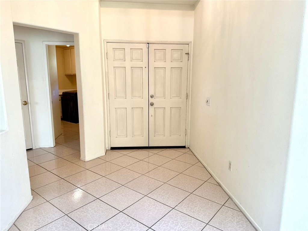 11685 Pavia Property Photo 2