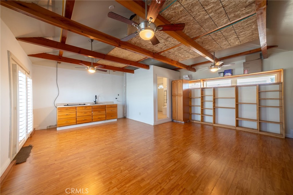 6061 Arden Property Photo 15