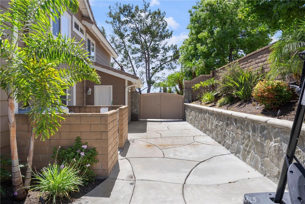 2026 Paseo Susana Property Photo 6
