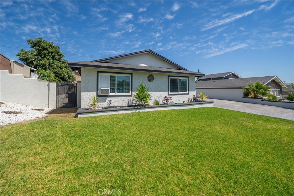 6241 Filkins Avenue Property Photo 3