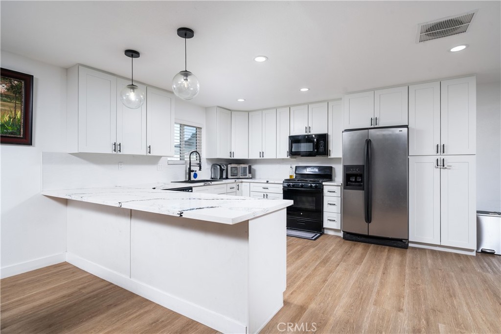 6241 Filkins Avenue Property Photo 12