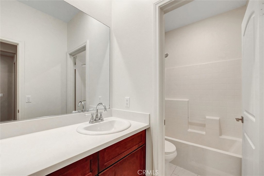 3978 Scarlet Oak Court Property Photo 19