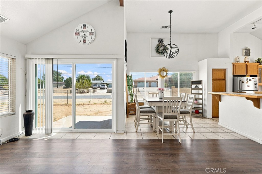 18170 Capri Property Photo 13