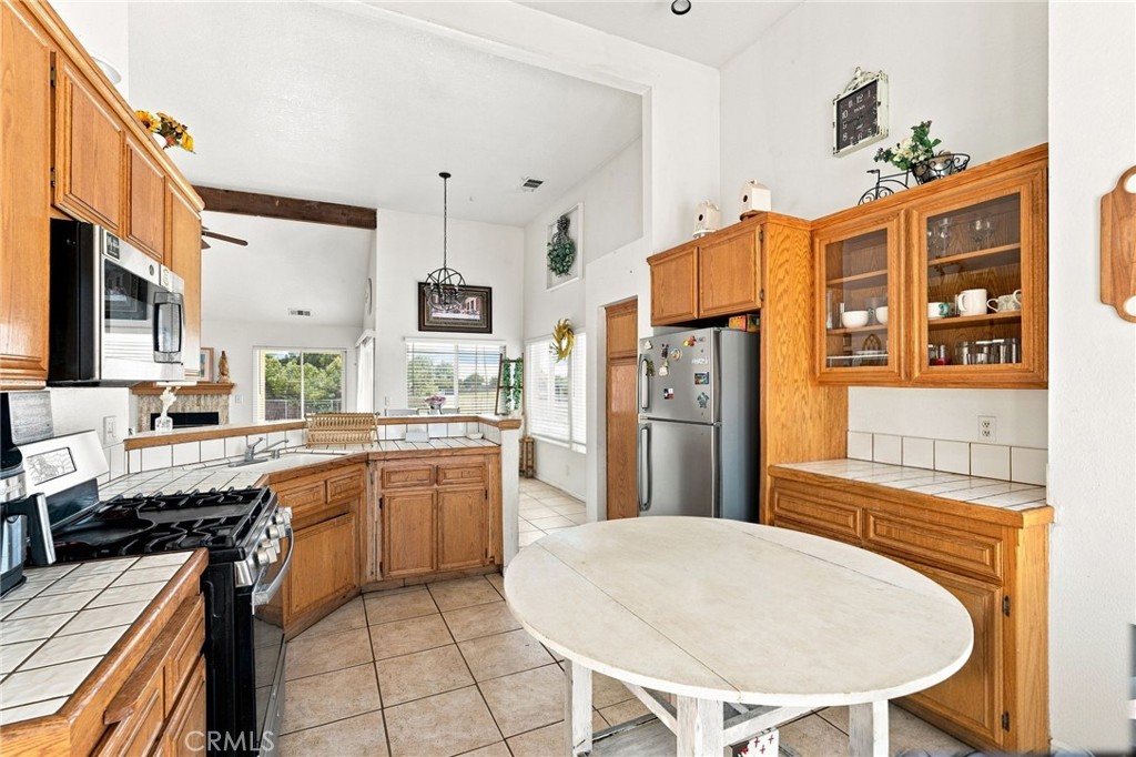 18170 Capri Property Photo 18