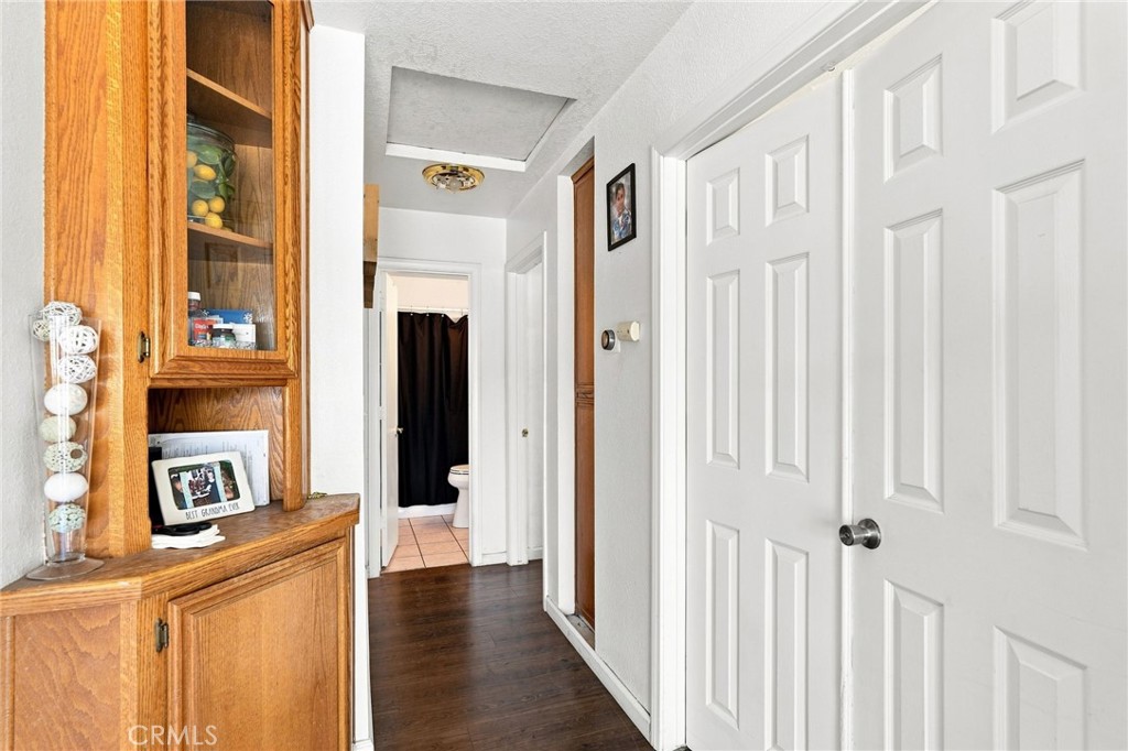 18170 Capri Property Photo 32