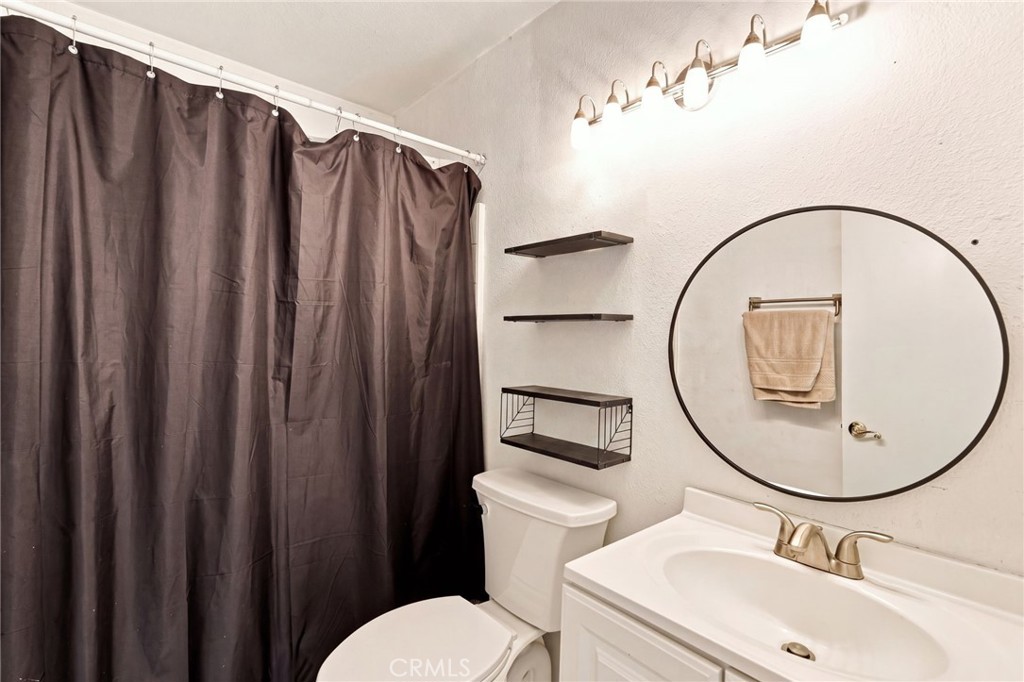 18170 Capri Property Photo 35