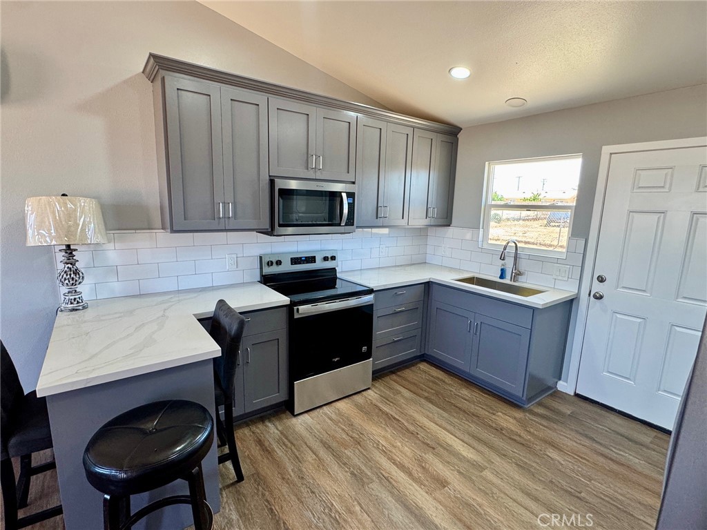 8867 Gorgonio Road B Property Photo 5
