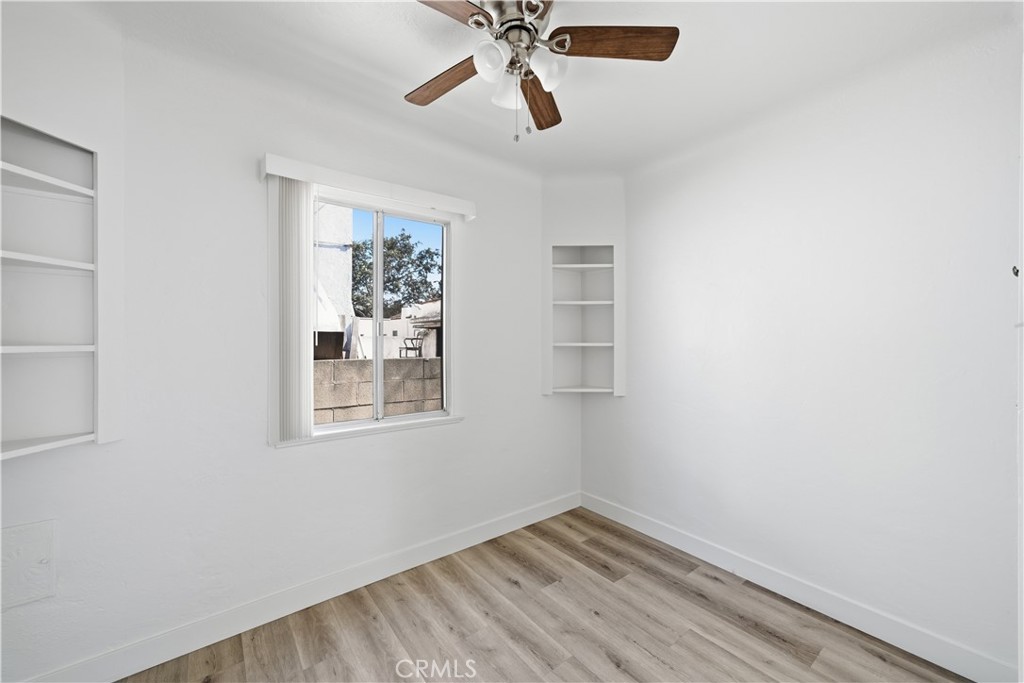 2472 Chestnut Avenue Property Photo 14