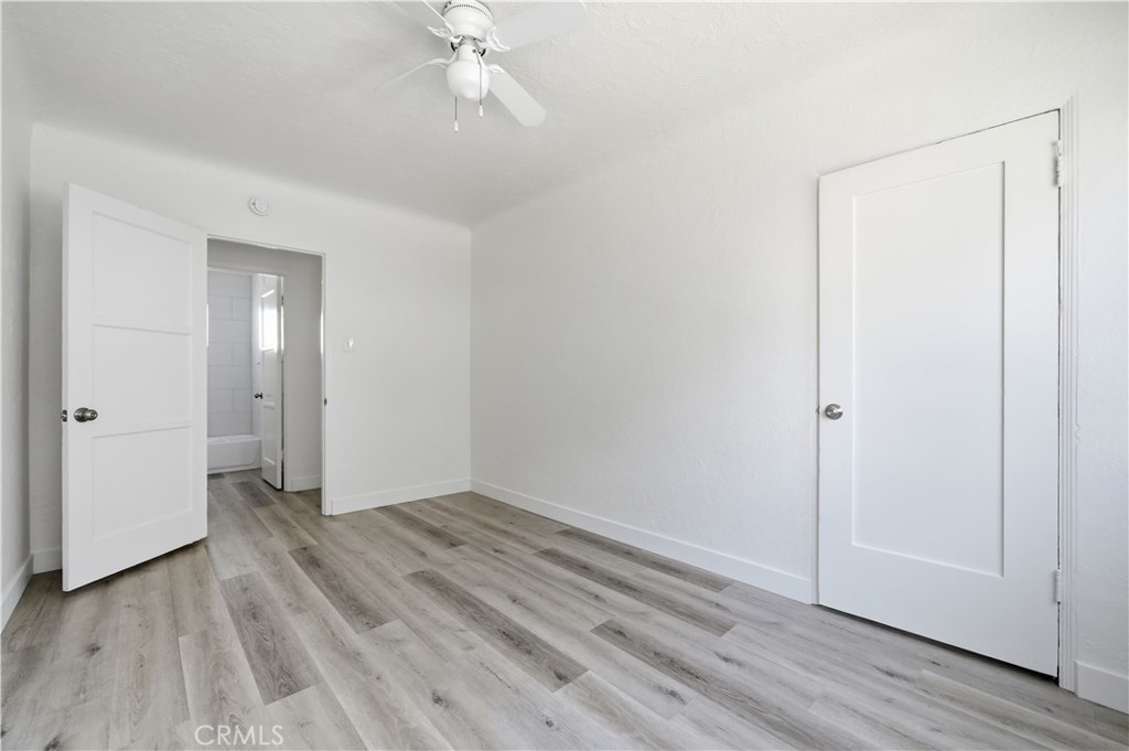 2472 Chestnut Avenue Property Photo 20