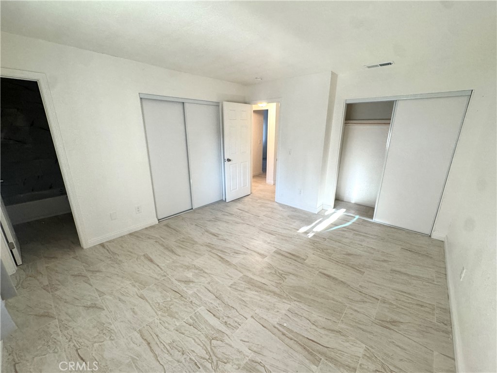 16214 Juniper Street 2b Property Photo 6