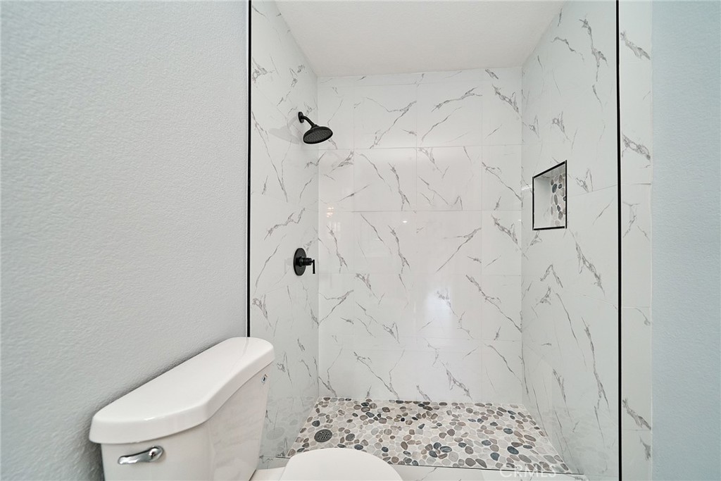 12584 Atwood Court Property Photo 17